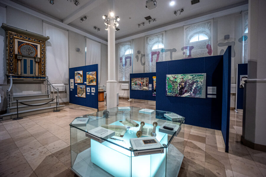 Wystawa A jednak życie